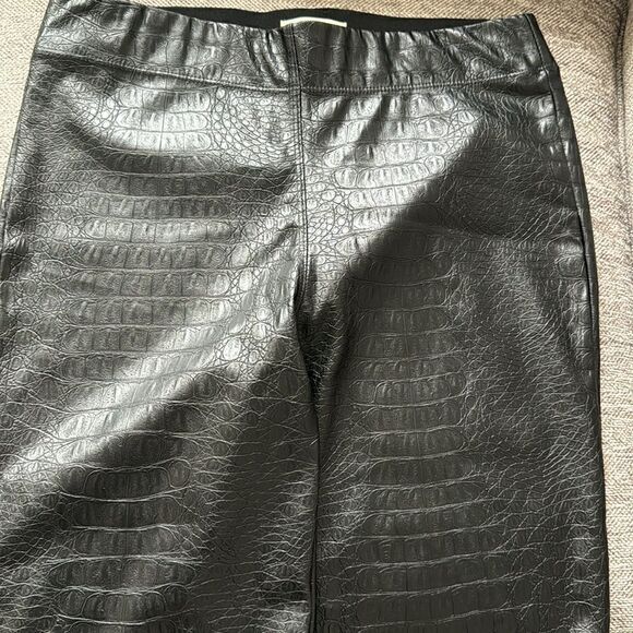 Max Studio Black Faux Leather Croc Embossed Print Skinny Pants Women’s Size M - Picture 13 of 13